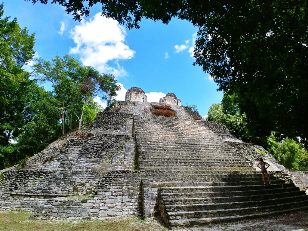 Estructura 2 de Dzibanché